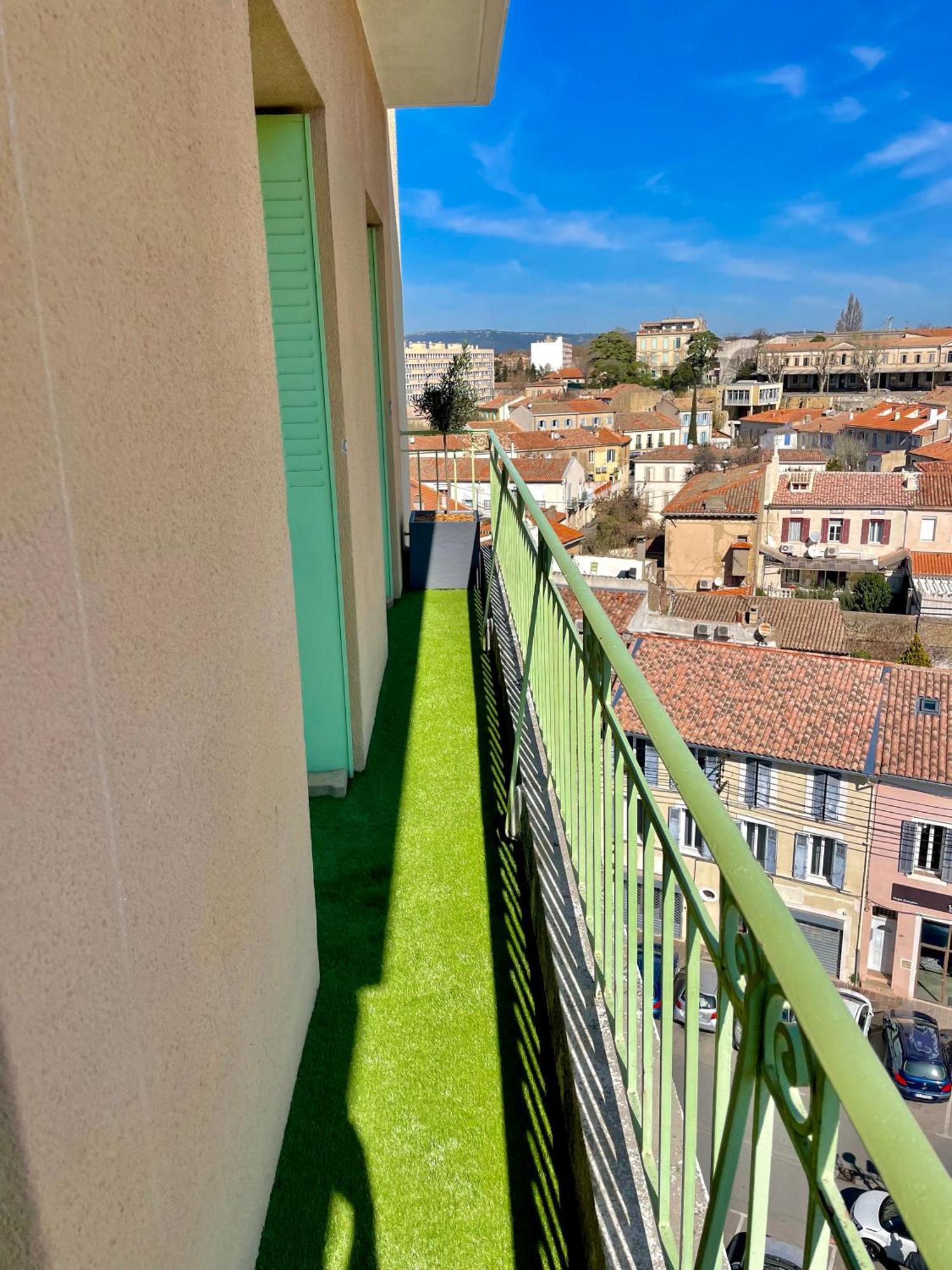 Le Panoramique Salonais Apartment Exterior photo